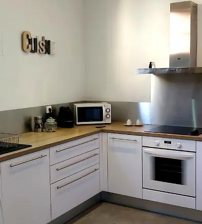 Bel F2 Pres De La * Аяччо