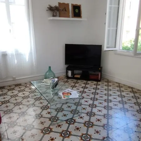 Bel F2 Pres De La Apartment *