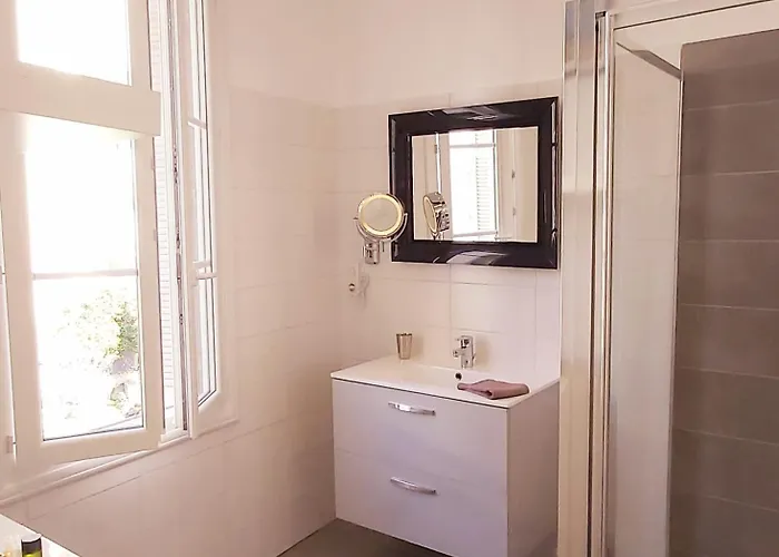 Apartment Bel F2 Pres De La